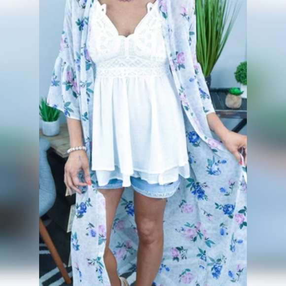 zig zag stripe Other - Fairy Tale Romance Kimono. Size Large.